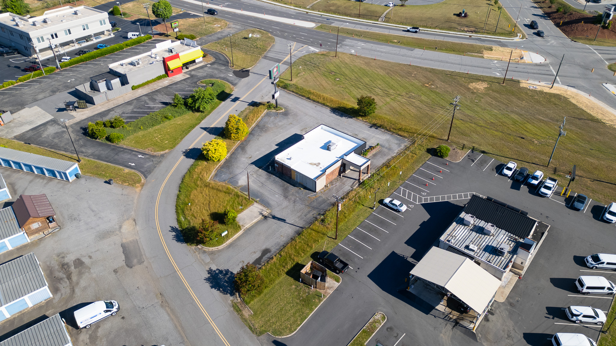 Commercial Listing Thumbnail